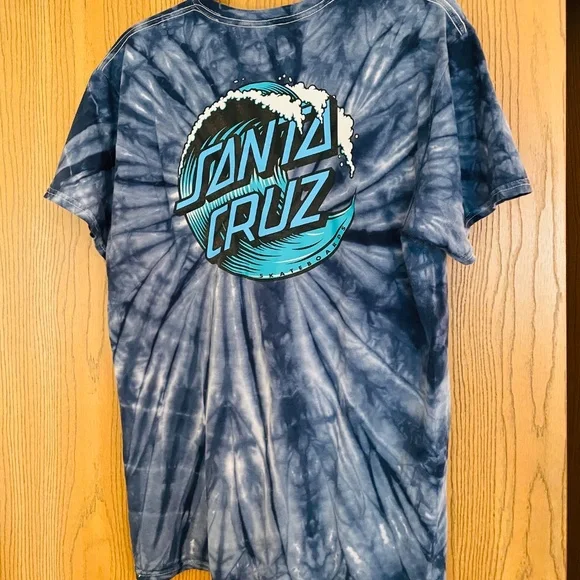 VINTAGE SANTA CRUZ SKATEBOARDS SIZE M BLUE TIE DYED T-SHIRT FRONT & REAR GRAPHIC - Picture 4 of 4